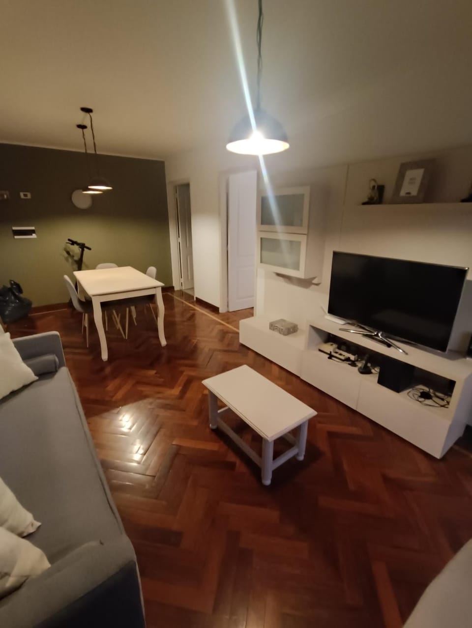 Communal lounge/ TV room, TV and multimedia, Living room