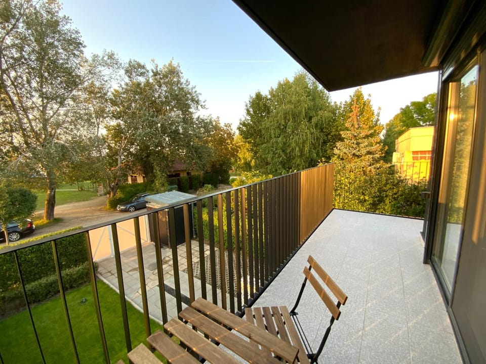 Balcony/Terrace, Balcony/Terrace