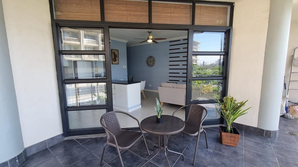 Patio, Day, View (from property/room), Balcony/Terrace, Seating area, Dining area