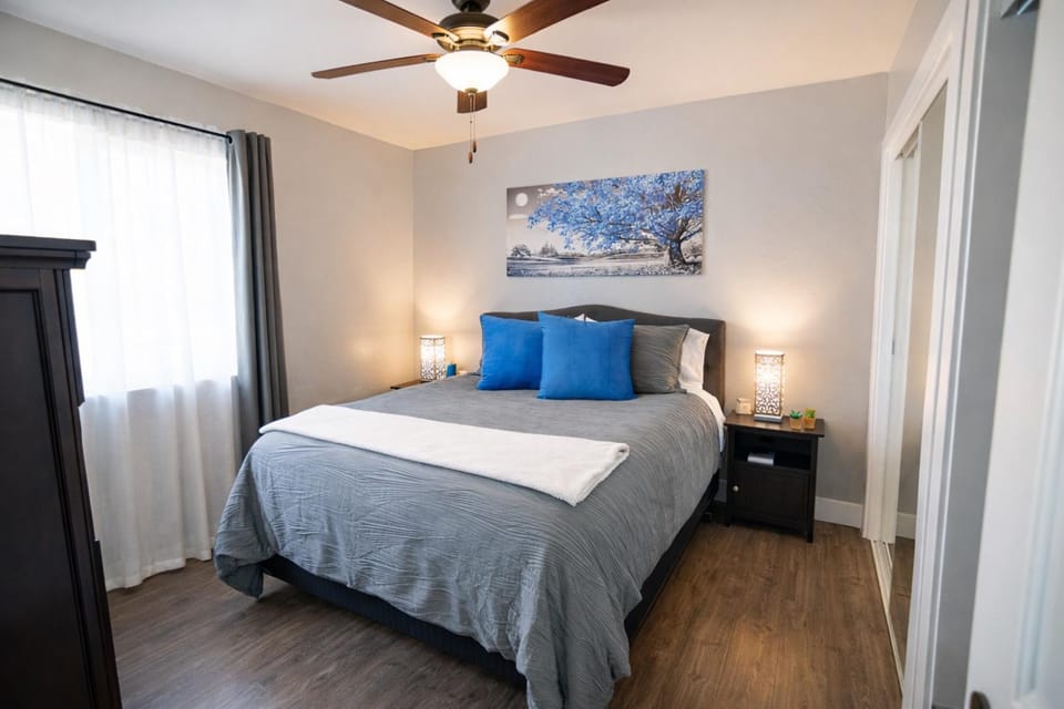 Bed, Bedroom