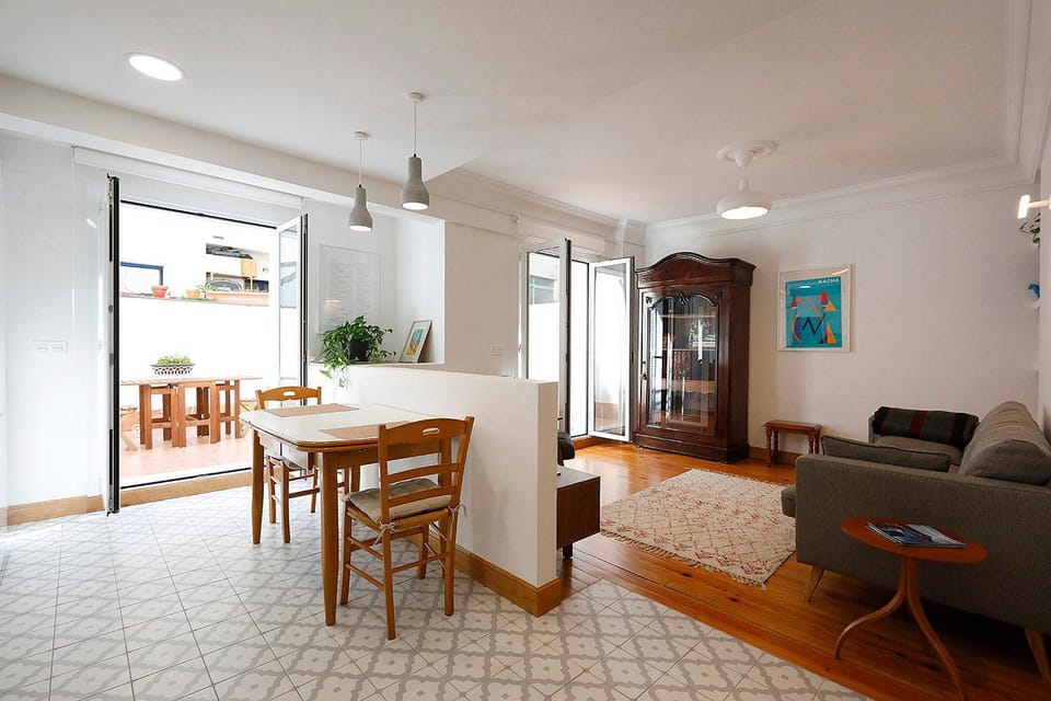 Kitchen or kitchenette, Living room, Dining area