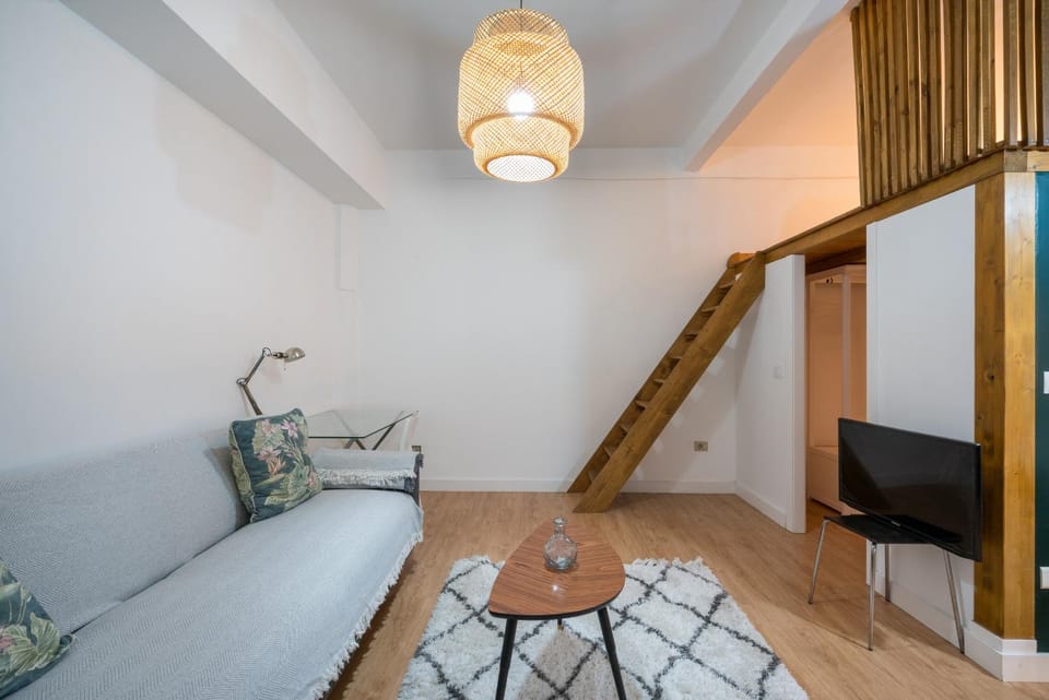 Communal lounge/ TV room, Living room