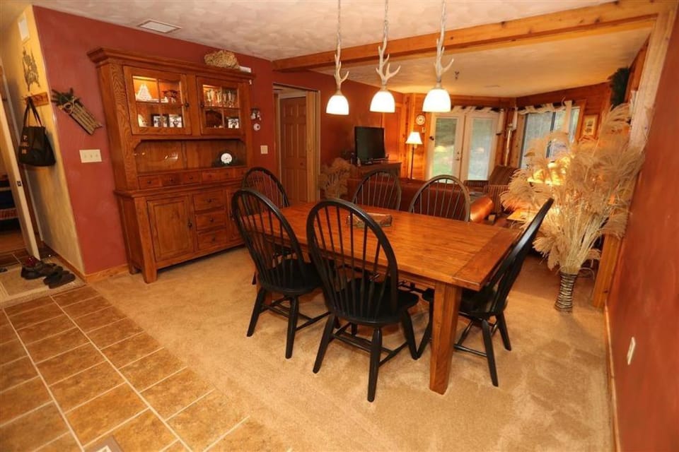 Seven Springs Stoneridge 3 Bedroom Deluxe Condo, Single Level! Apartment in Seven Springs