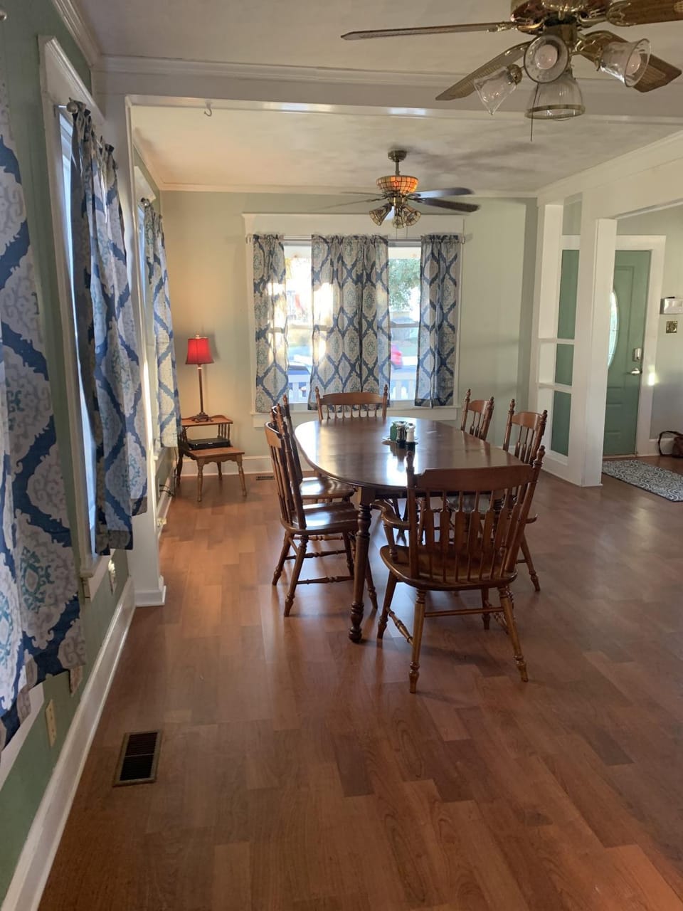 Mermaids & Mutts bungalow House in Norfolk