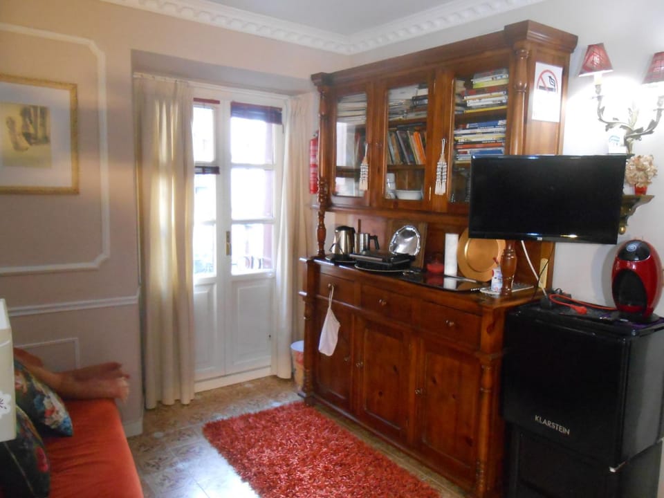 TV and multimedia, Coffee/tea facilities