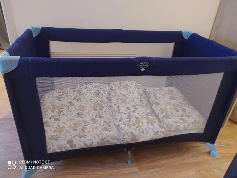 cot