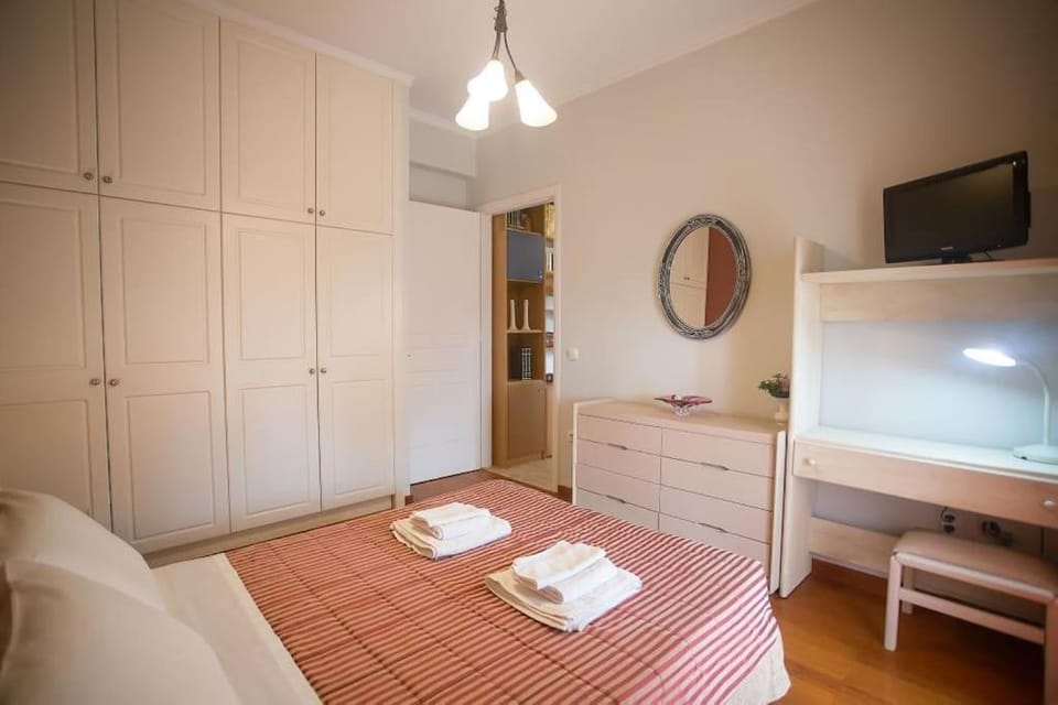 Koryfo Penthouse, 3km from Corfu Old Town (Kanoni) Apartment in Corfu