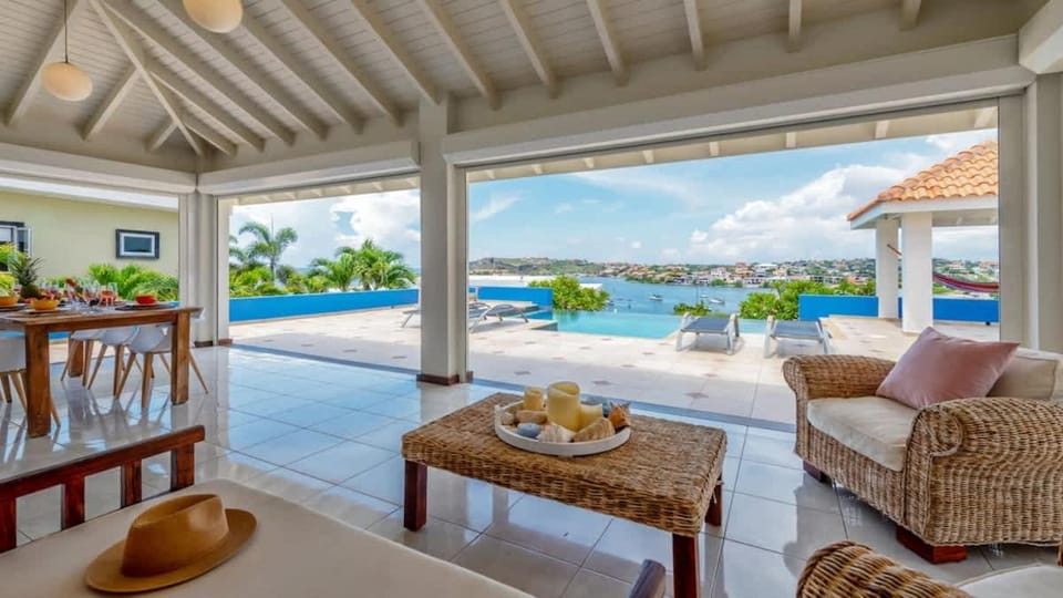 Villa Star Beach - Private pool and sea view! Villa in Willemstad