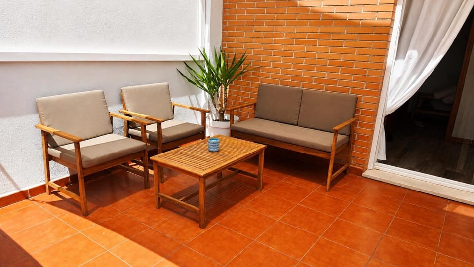 Off site, Balcony/Terrace, Balcony/Terrace