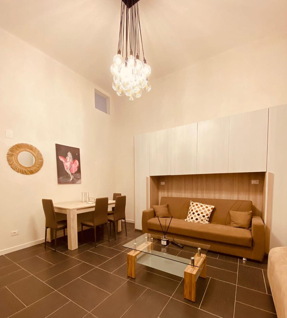 Living room, Photo of the whole room, Dining area