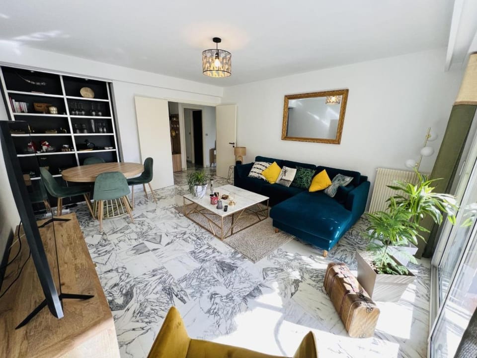 John Homestay Room in Nice Vacation rental in Nice