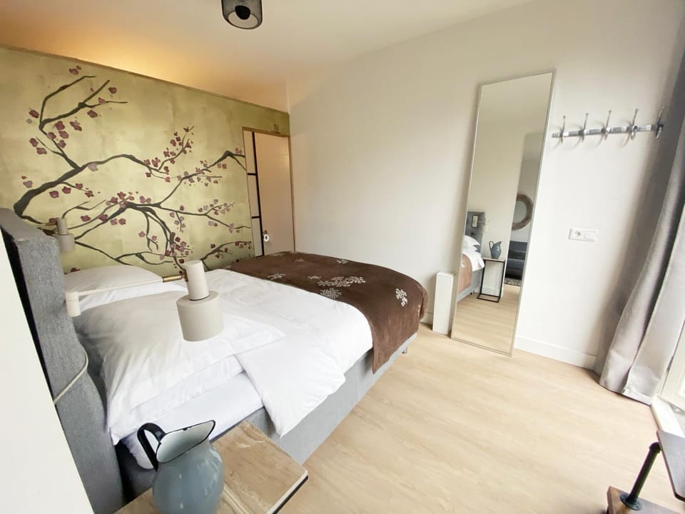 The East Wing Bloemendaal Apartment in Haarlem