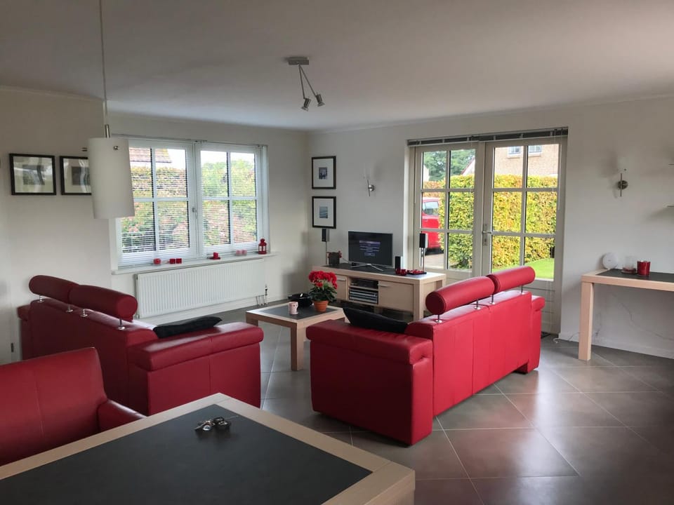 Stinswoning Noorderlicht Villa in Friesland, Netherlands