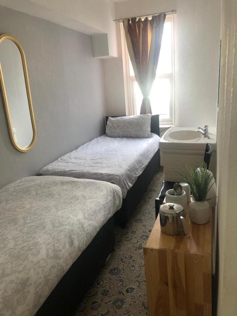 The Milton Bed and Breakfast in Blackpool