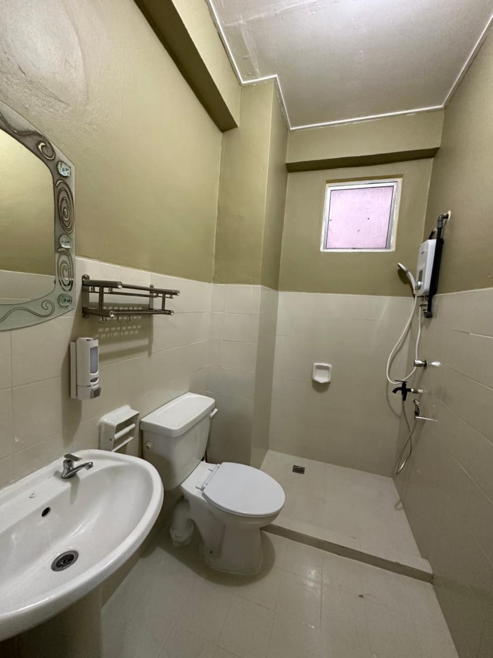 Shower, Toilet, Bathroom, bidet