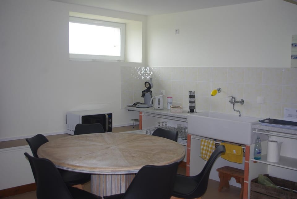 Coffee/tea facilities, minibar