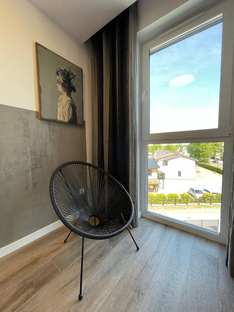 View (from property/room), Bedroom, City view, Street view