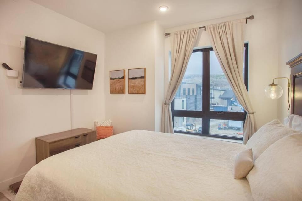 Cozy- Mountain Style - River View apartment - Colorado Apartment in Silverthorne