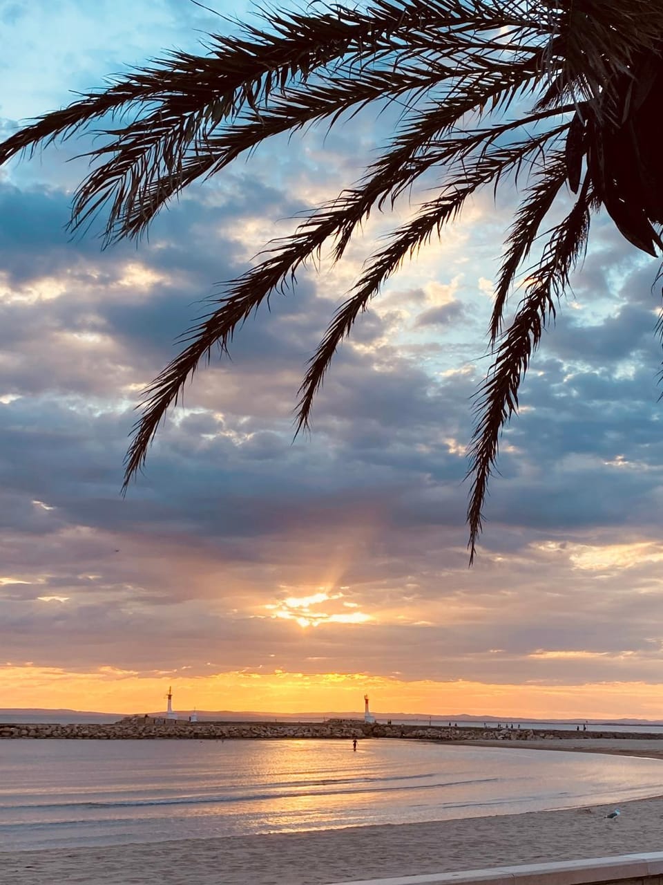Nearby landmark, Beach, Sea view, Sunset