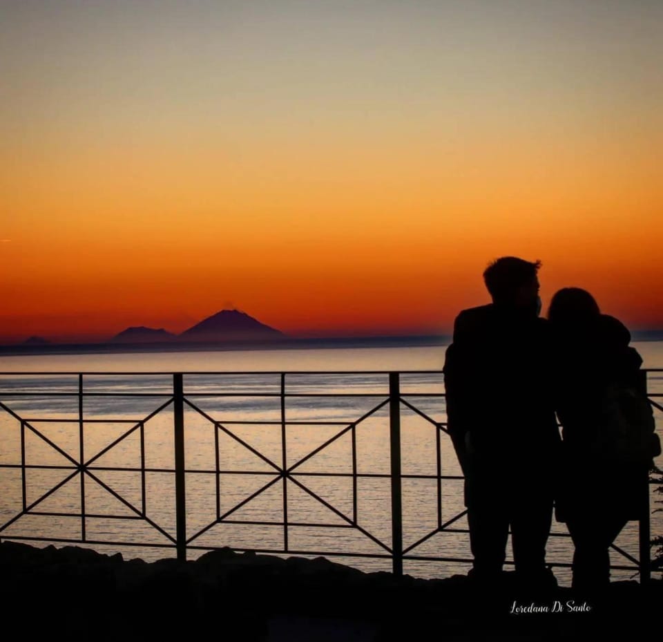 Natural landscape, Guests, Sea view, Sunset