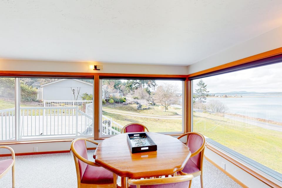 Gleeson's Bay House House in Lopez Island