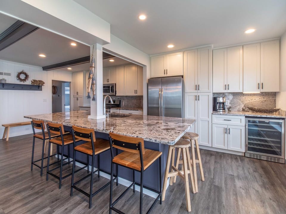 Casa Andante - Lakefront Escape Villa in Mayville