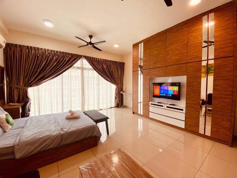 Mount Austin #Palazio A1 Super Pool View 1-2Pax #MSPro Apartment in Johor Bahru