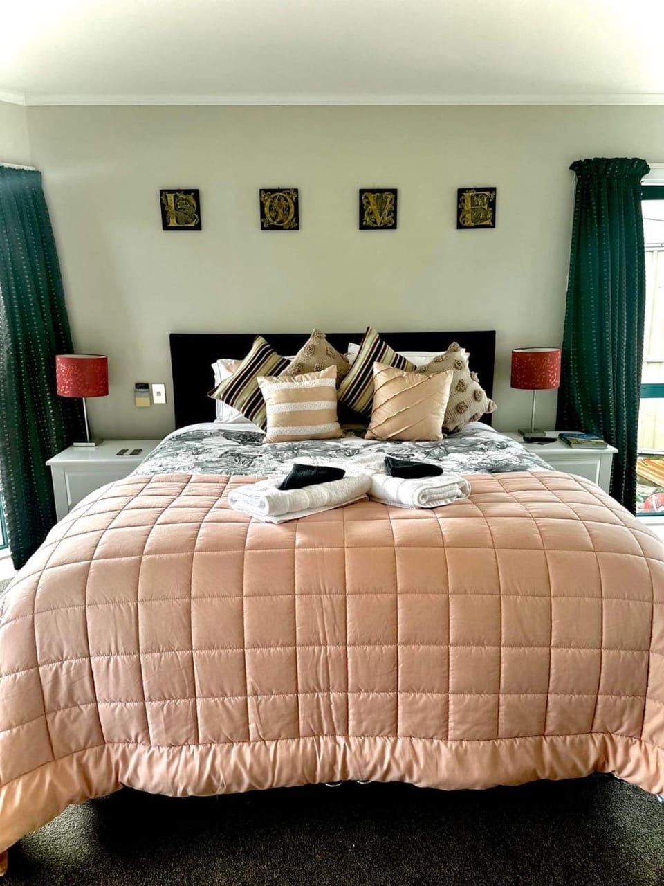 Observation Guest Suite Bed and Breakfast in Wellington Region