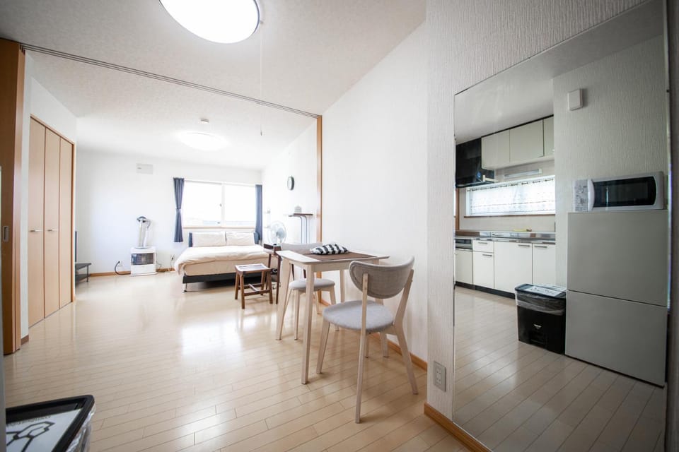 Bed, Living room, Bedroom