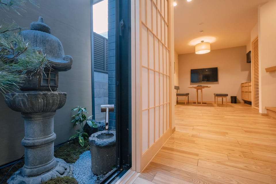 Inner courtyard view