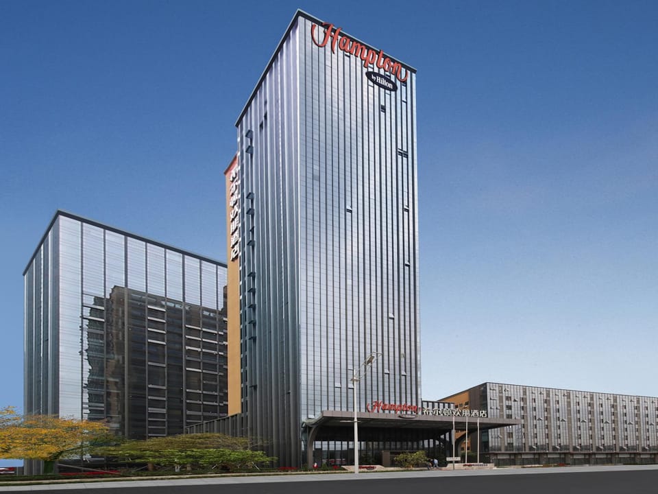 Property building, Day