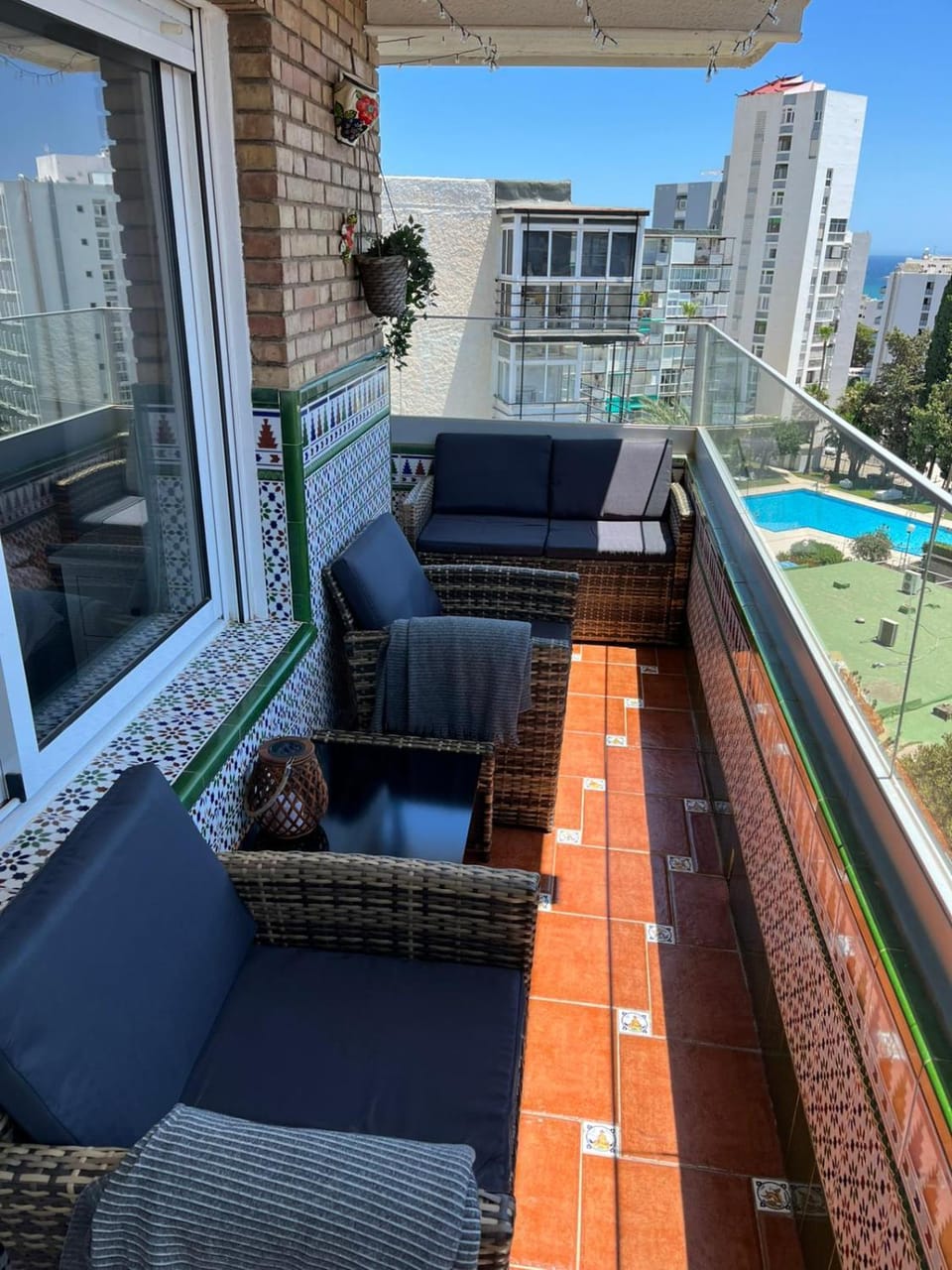 Beautiful sea views cozy apartment 350 m from beach Apartment in Benalmadena