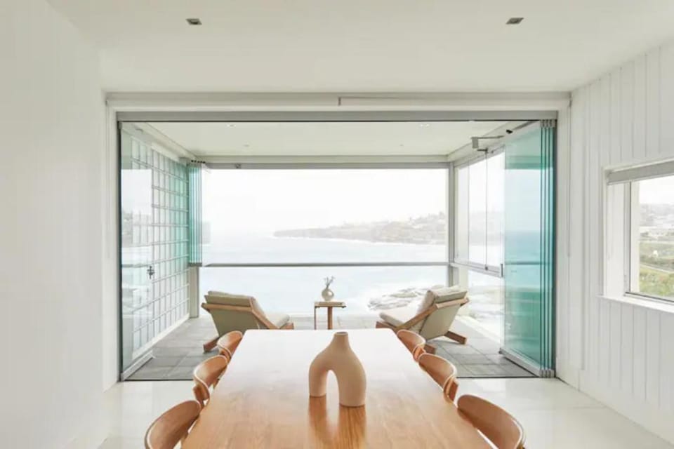 Living room, Dining area, Sea view