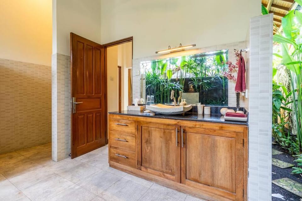 Taman Rahasia by iBali Management Villa in North Kuta