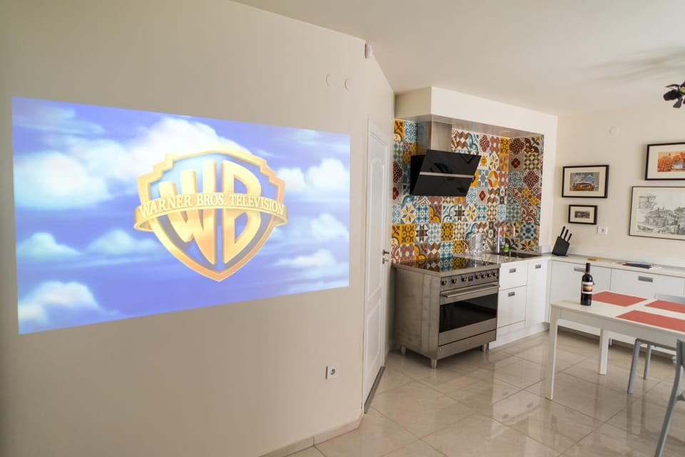 Sea grape wine flat in old center Apartment in Varna