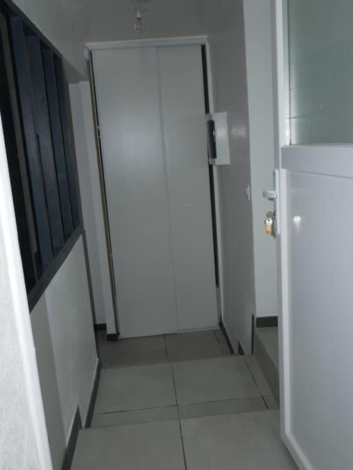 Studio Indépendant, au calme. Apartment in Pays de la Loire