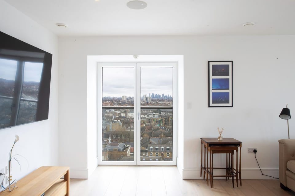 View (from property/room), Living room, Seating area