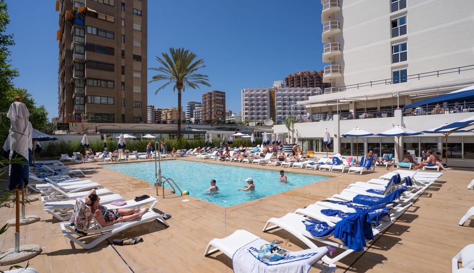 Balcony/Terrace, Swimming pool