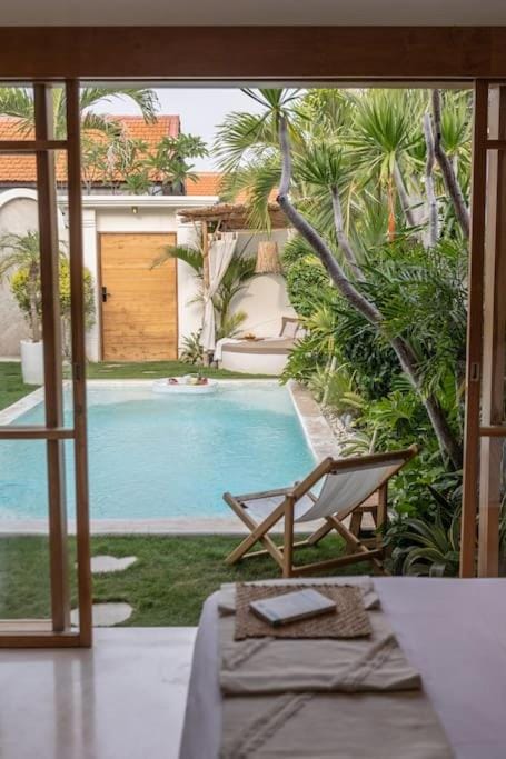Villa Kanopi Luxurious 3BR Villa with Pool and Quick Beach Access Villa in North Kuta
