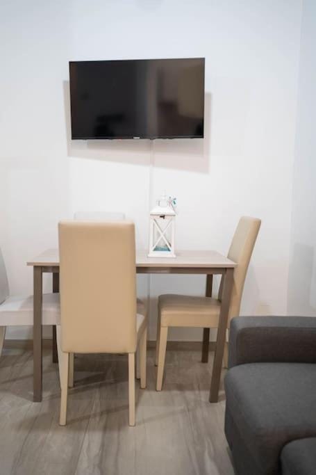 La Casa di Lucia By Dimorra Apartment in Naples