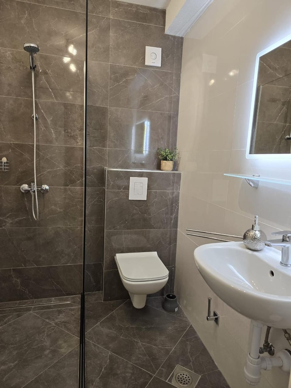 Suites Hojalero Apartment in Split-Dalmatia County