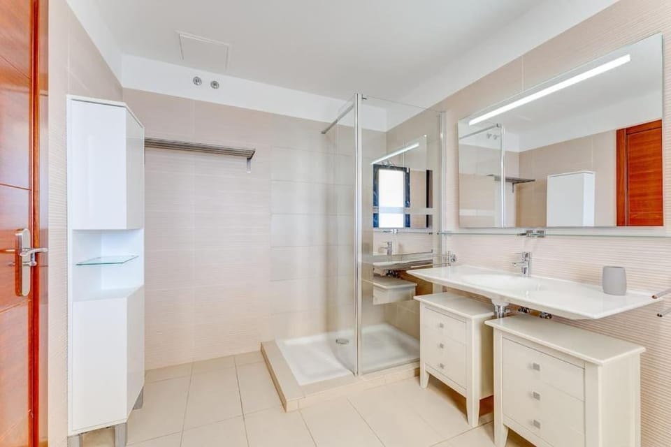Tajinaste villa Villa in Costa Adeje