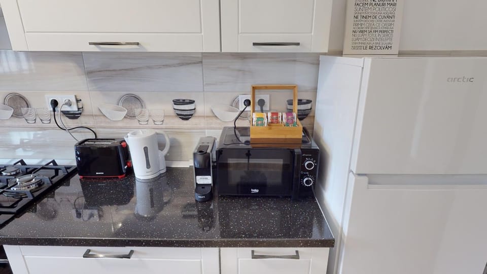 Coffee/tea facilities, Kitchen or kitchenette, minibar, pet friendly, stove, toaster
