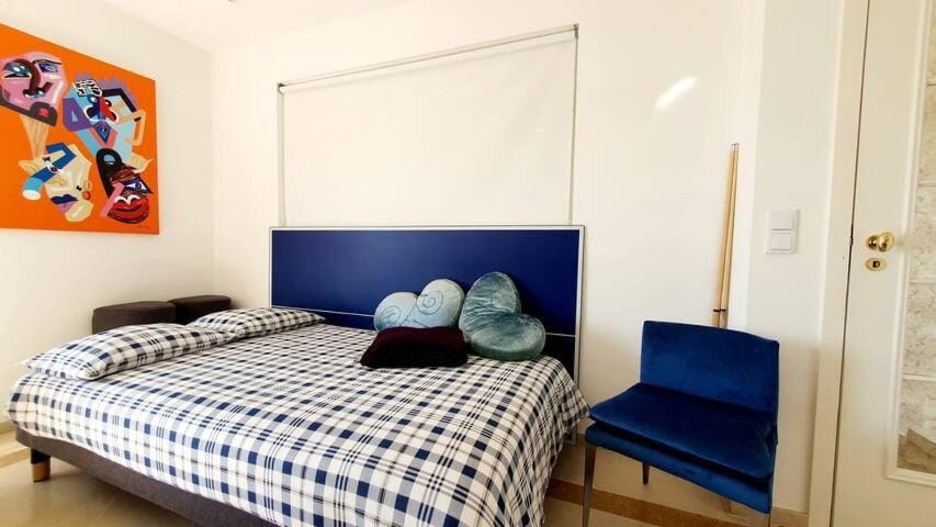 Bed, Photo of the whole room, Bedroom