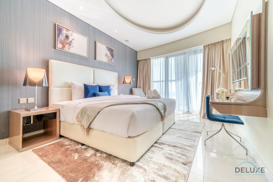 Bed, View (from property/room), Photo of the whole room, Bedroom