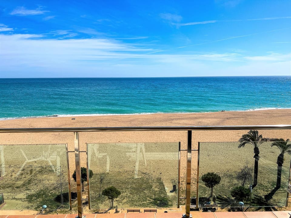 View (from property/room), Balcony/Terrace, Beach, Sea view