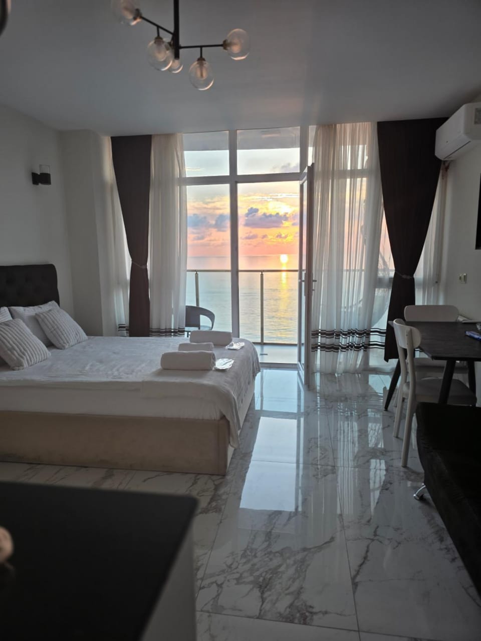 Natural landscape, Bedroom