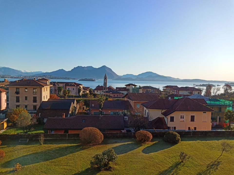 Natural landscape, Lake view