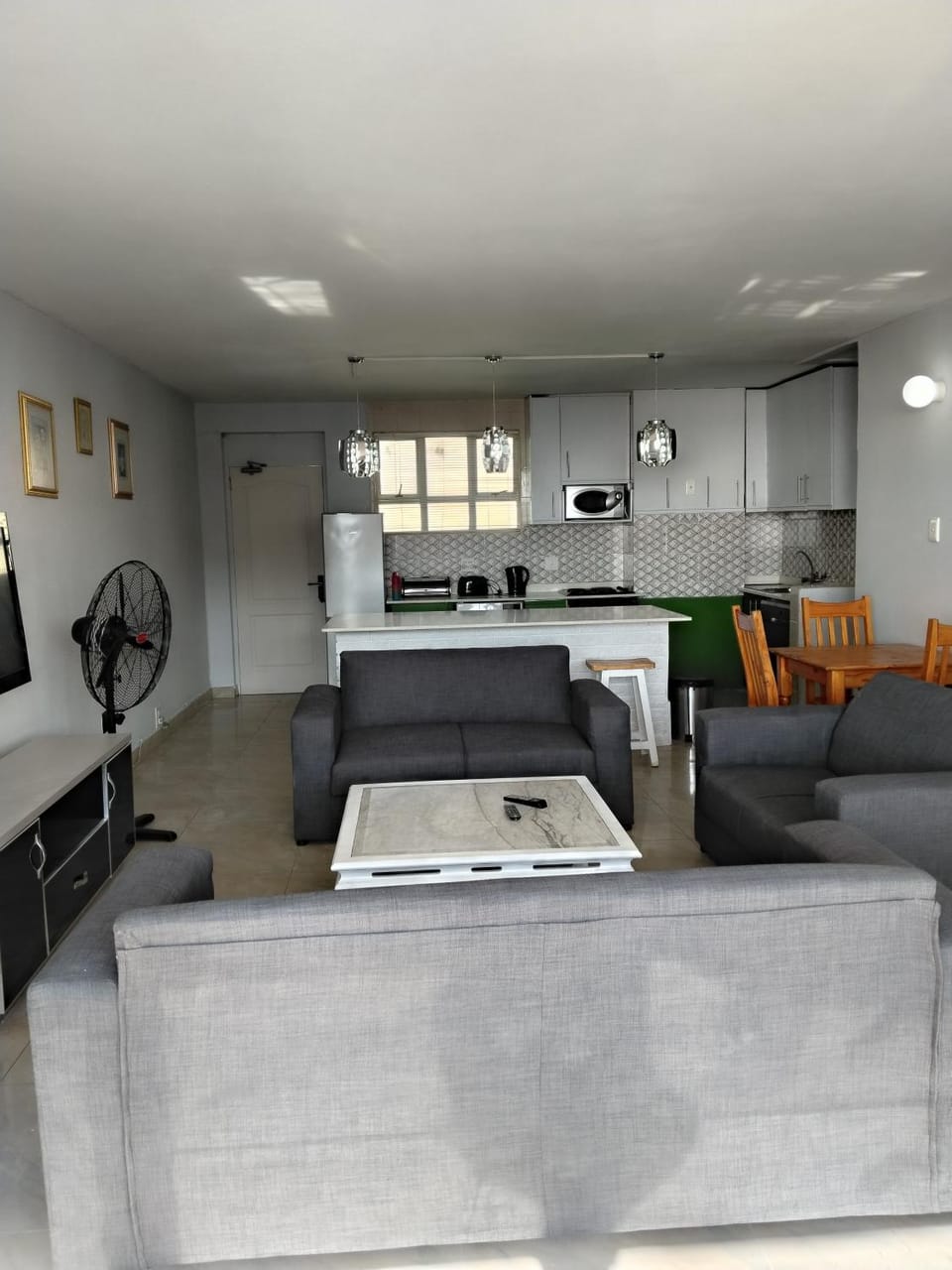 Unit 1004 @Tenbury Apartment in Durban