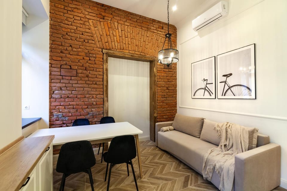 Living room, Seating area, air conditioner